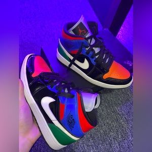 Wmns Air Jordan 1 Mid SE Multi Patent Blue Green Orange